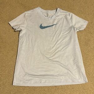 Girls Nike TShirt